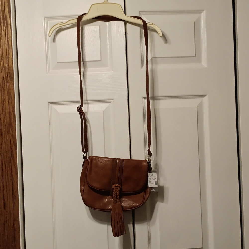 Maurices crossbody nwt